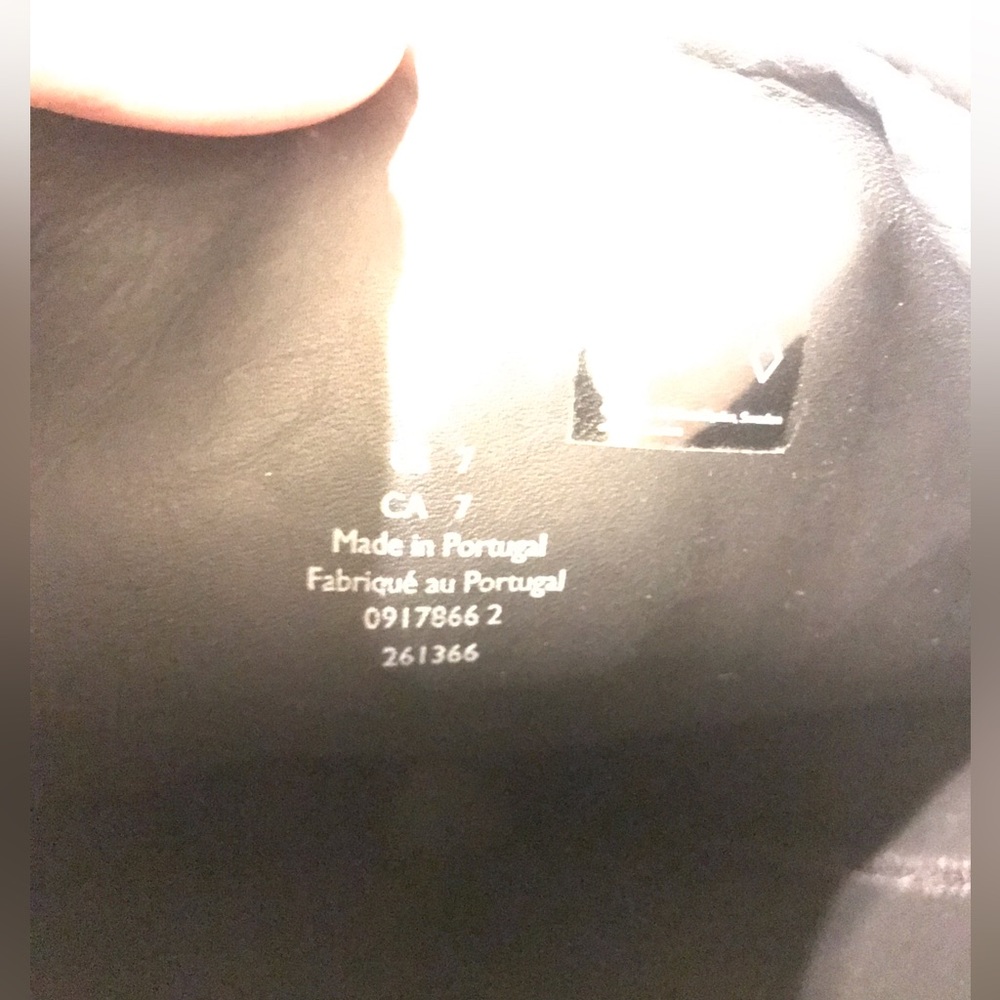 Chunky Sole Leather Boots - Picture 8 of 13